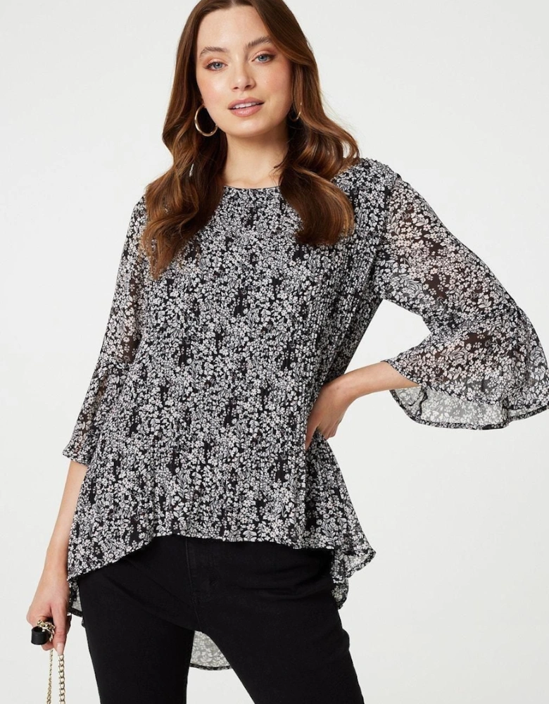 Ditsy Floral Flare Sleeve Curve Hem Blouse