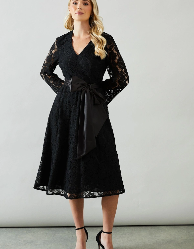 Petite Long Sleeve Satin Belt Lace Midi Dress