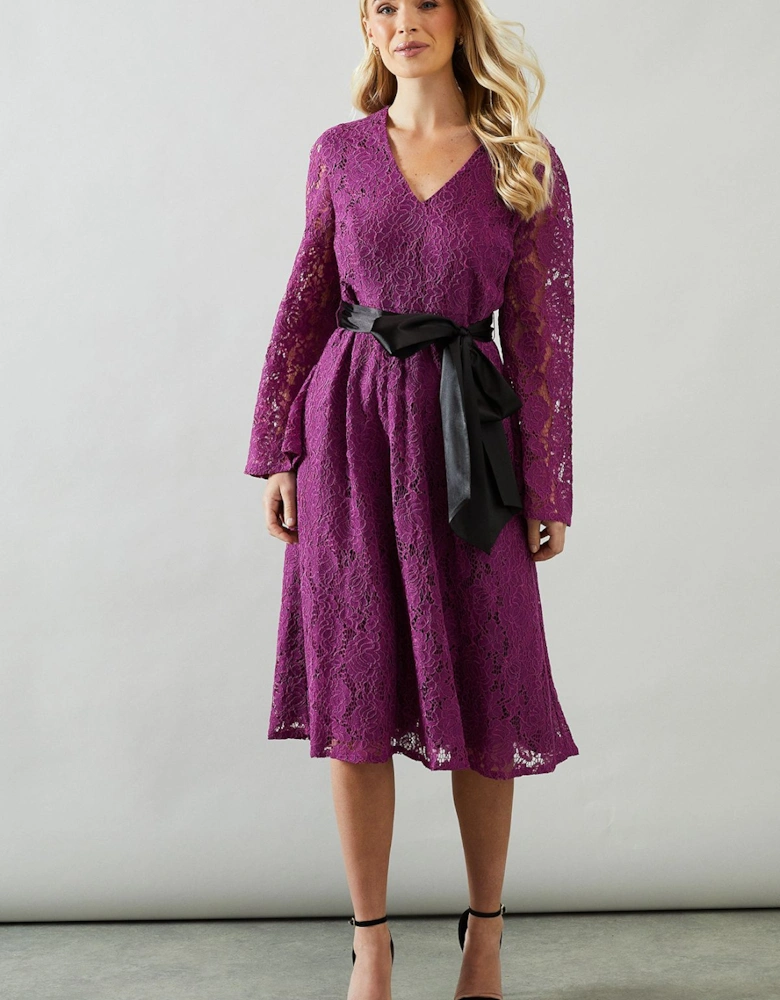 Petite Long Sleeve Satin Belt Lace Midi Dress