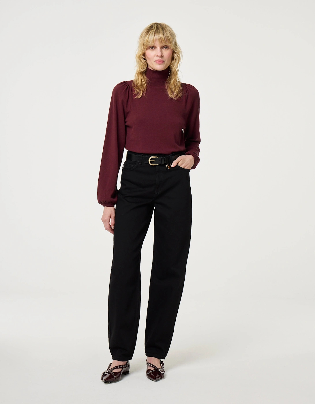 Molly pullover in deep burgundy