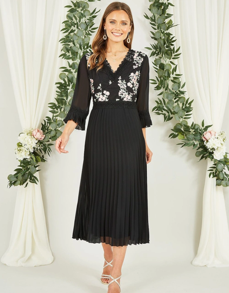 Black Embroidered Panel Midi Dress With Pleats
