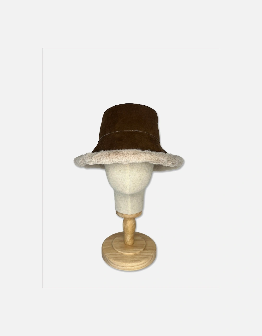 Oakham Bucket Hat In Chocolate