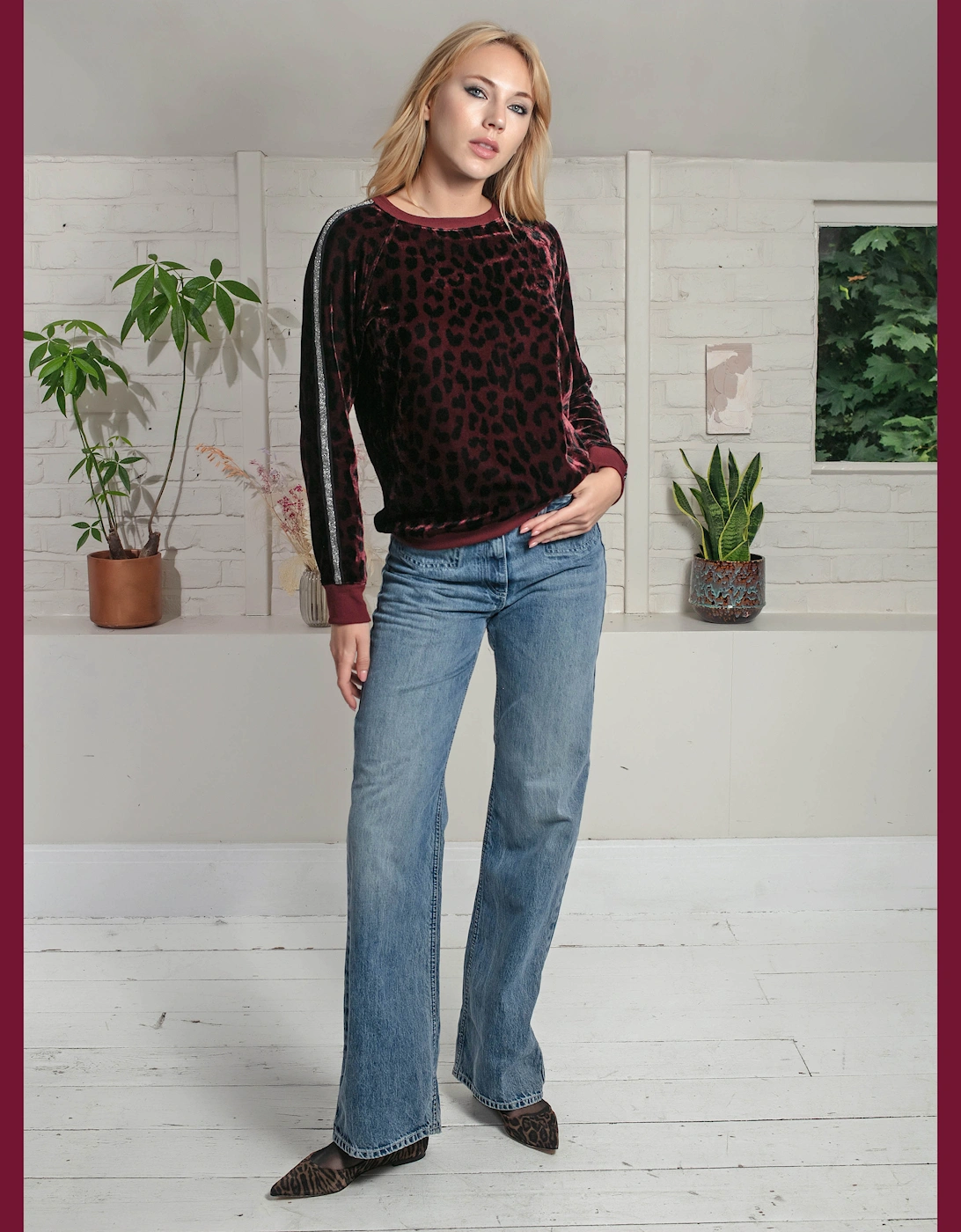 Penelope Velvet Sweater in Plum Leopard