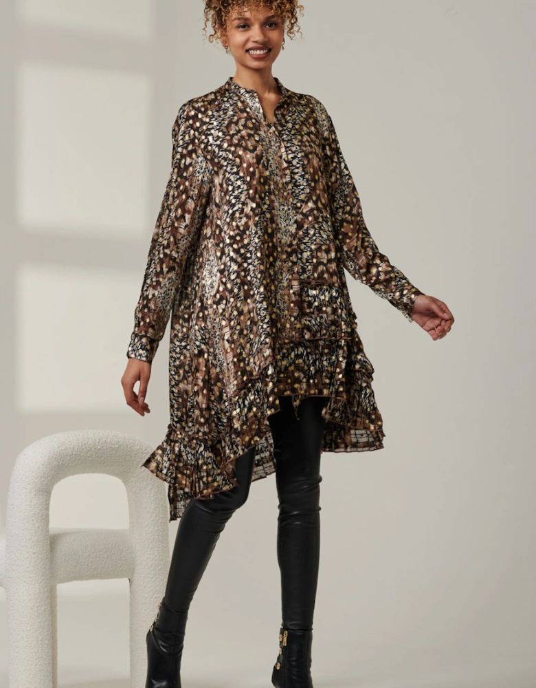 Metallic Dot Asymmetric Hem Shirt