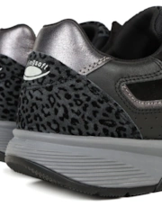 Thumbnail 5 of 7
