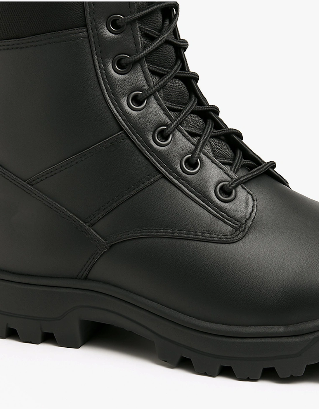 MAVERICK Unisex Boots Black
