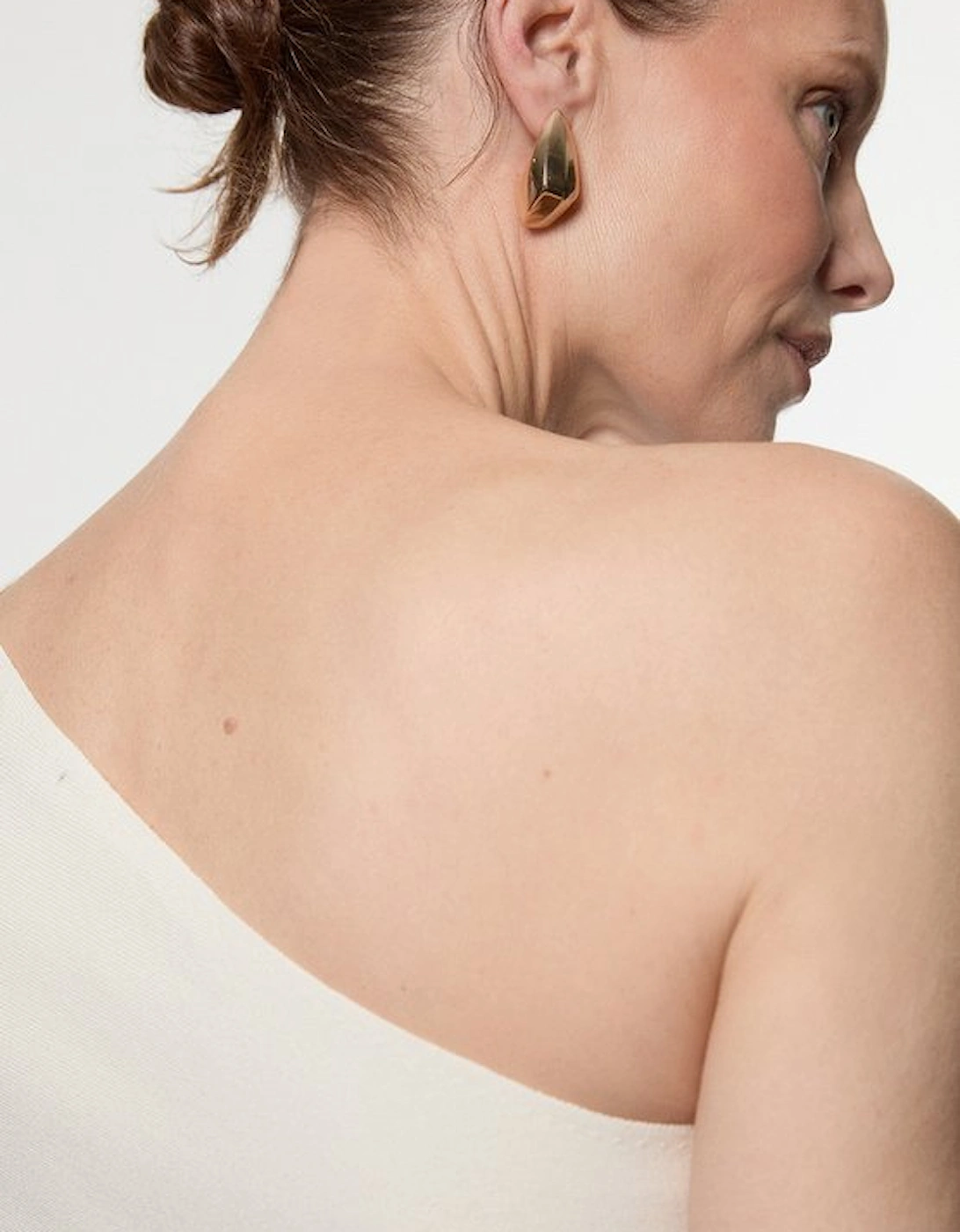 Compact Rib Stitch Knitted One Shoulder Top