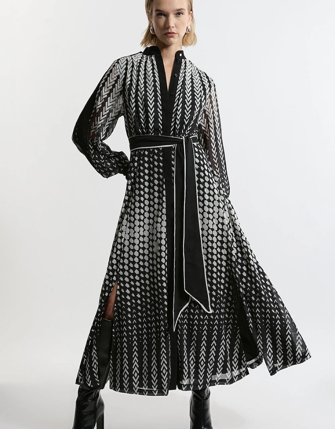 Tipped Border Print Georgette Maxi Dress, 2 of 1