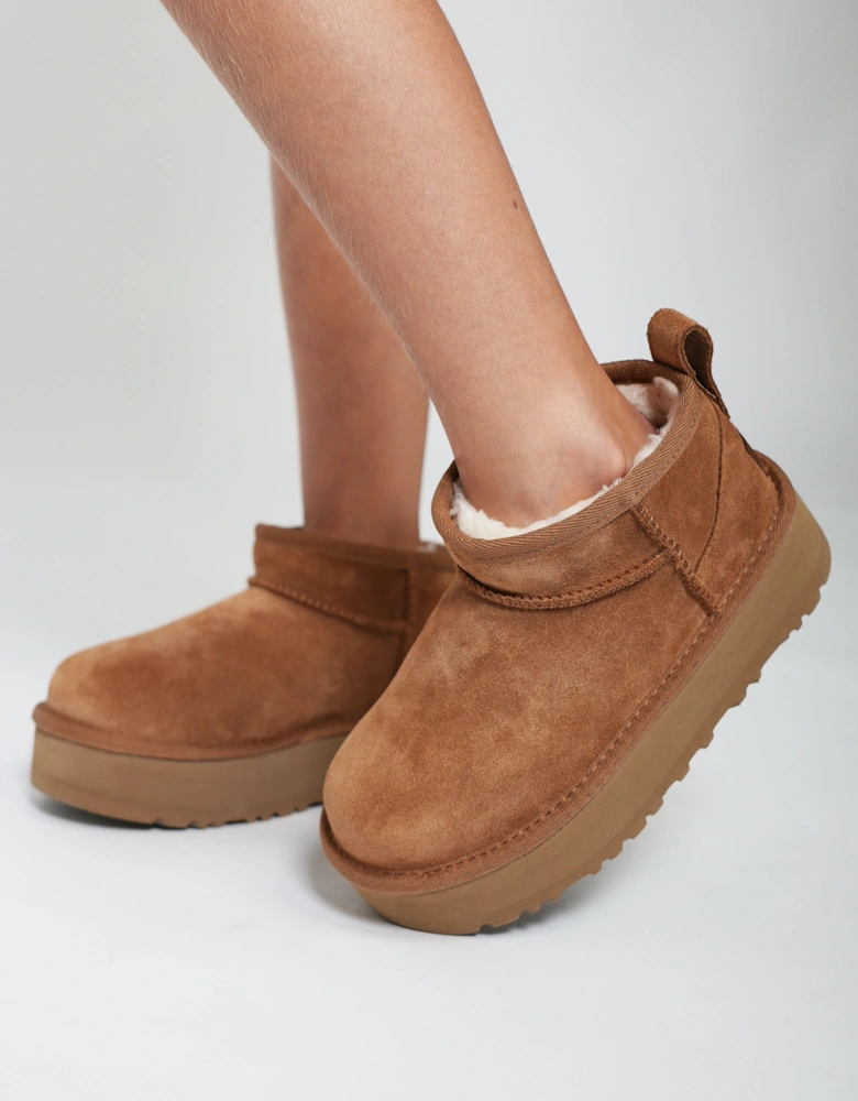 Girls Classic Ultra Mini Platform Boots in Brown
