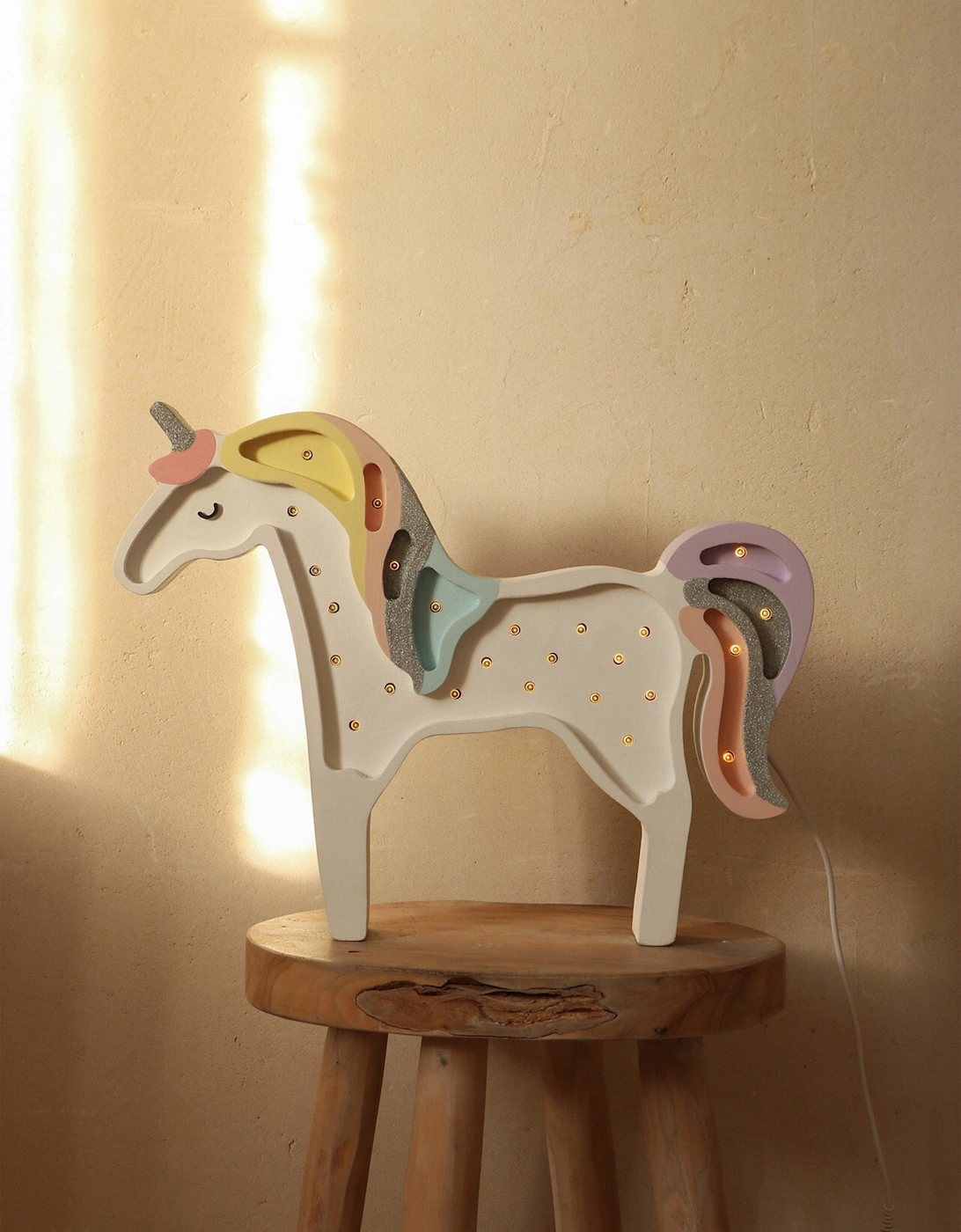 Unicorn Lamp in White (30x38x5.5 cm)