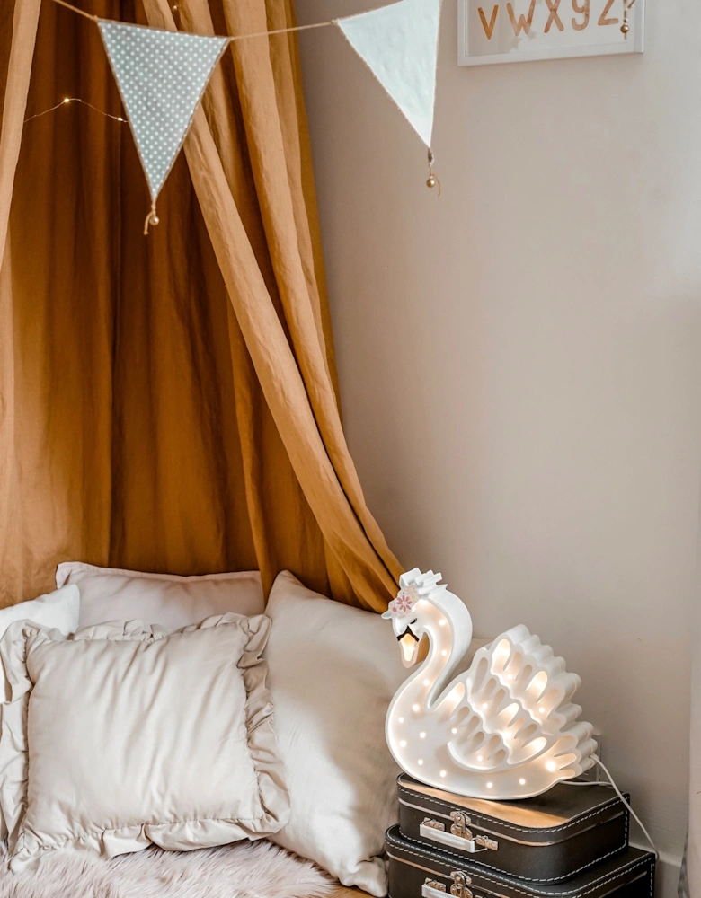 Swan Lamp in White (36x31.5x5.5 cm)