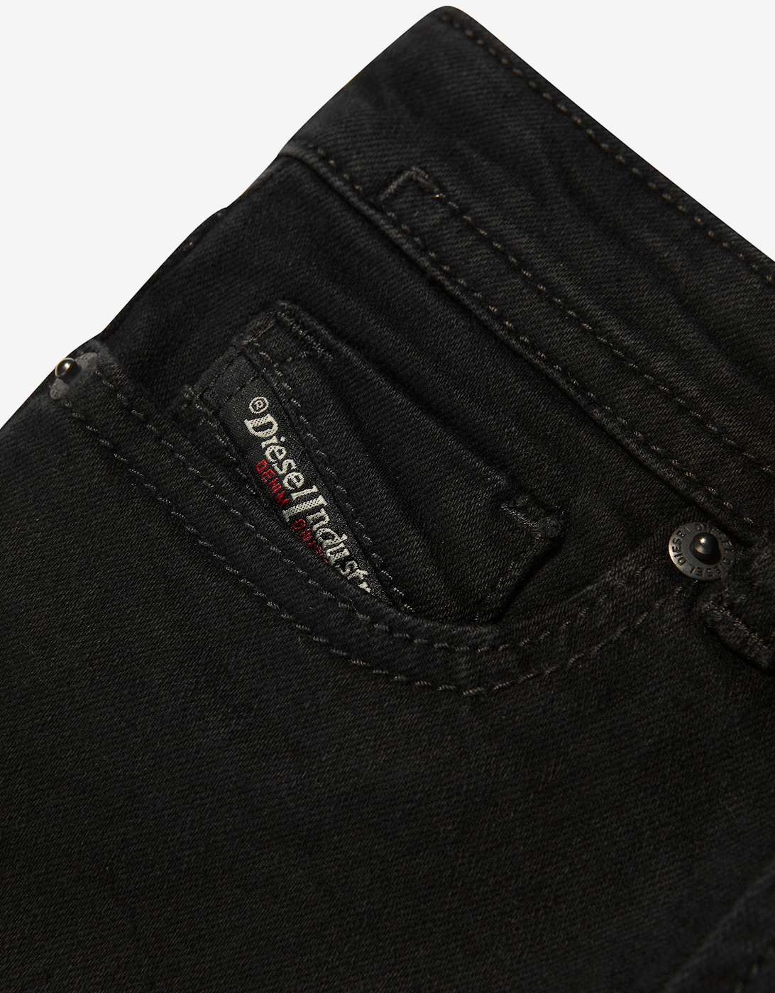 Boys Regular Fit Jeans in Black