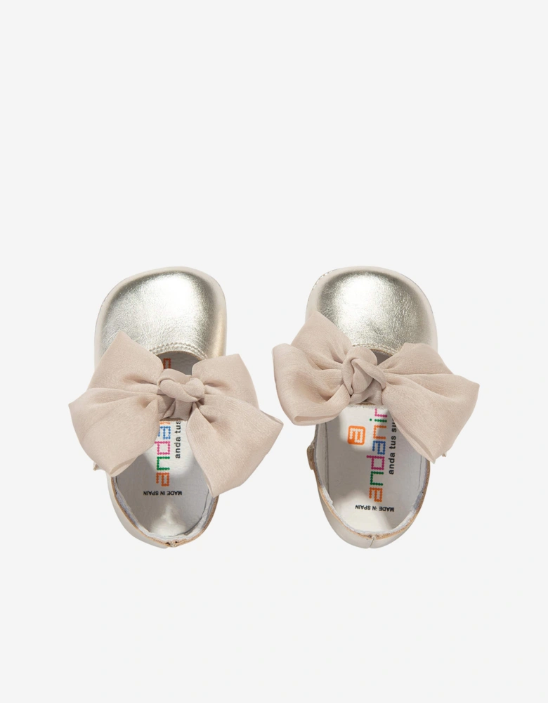 Baby Girls Leather Bow Shoes in Gold