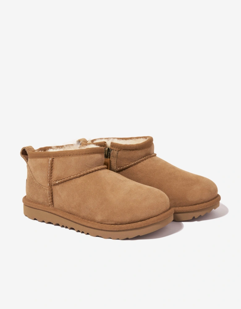 Kids Classic Ultra Mini Boots in Brown