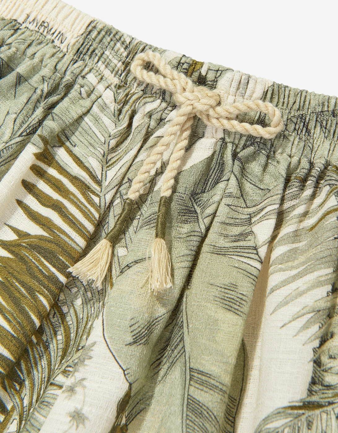 Girls Wylie Relaxed Shorts in Green