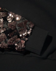Thumbnail 2 of 4