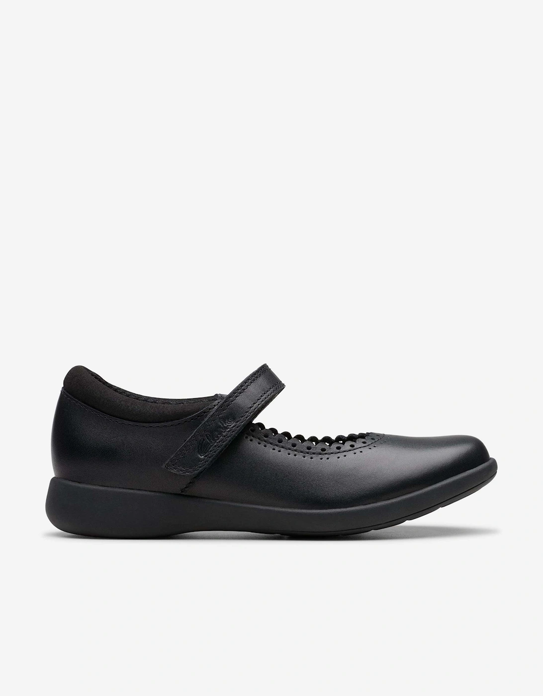 Girls Leather Etch Pure Shoes in Black, 5 of 4