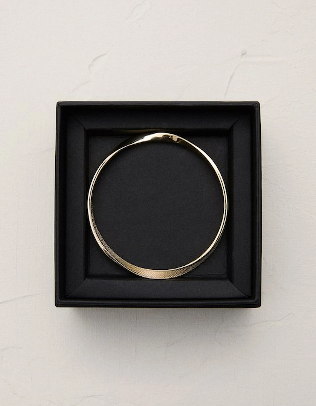 14kt Gold Plated Textured Twist Narrow Bangle