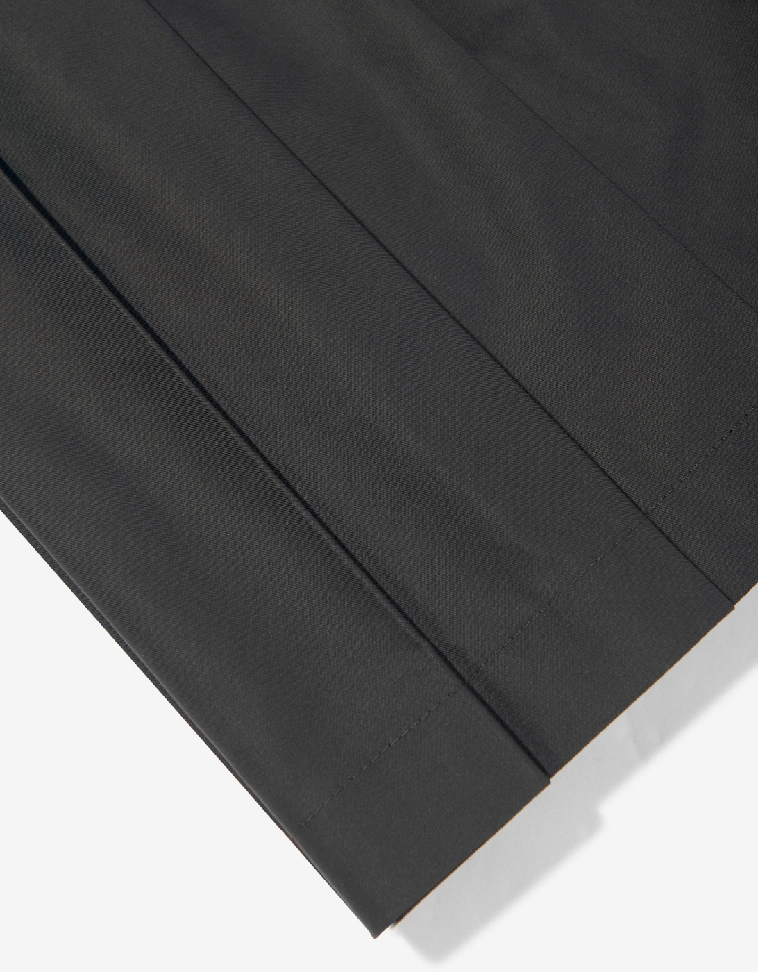 Enfant Girls Pleated Skirt in Black