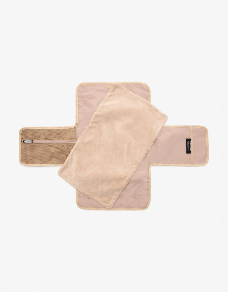 Baby Etta Changing Clutch Borg Fleece in Beige (33cm)