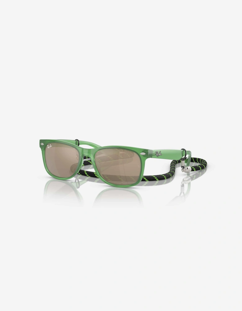 Kids Wayfarer Sunglasses in Green