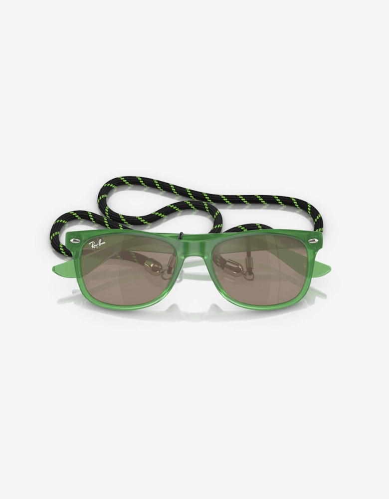 Kids Wayfarer Sunglasses in Green