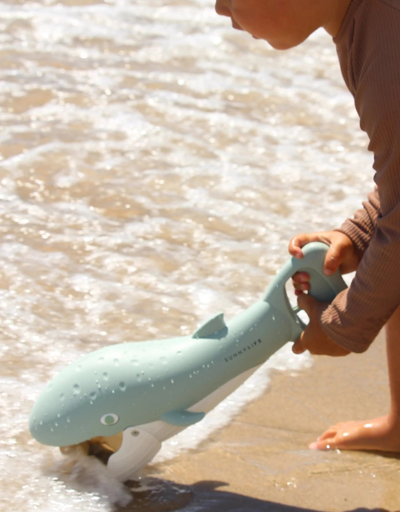 Kids Sand Claws Whale in Green (36cm)