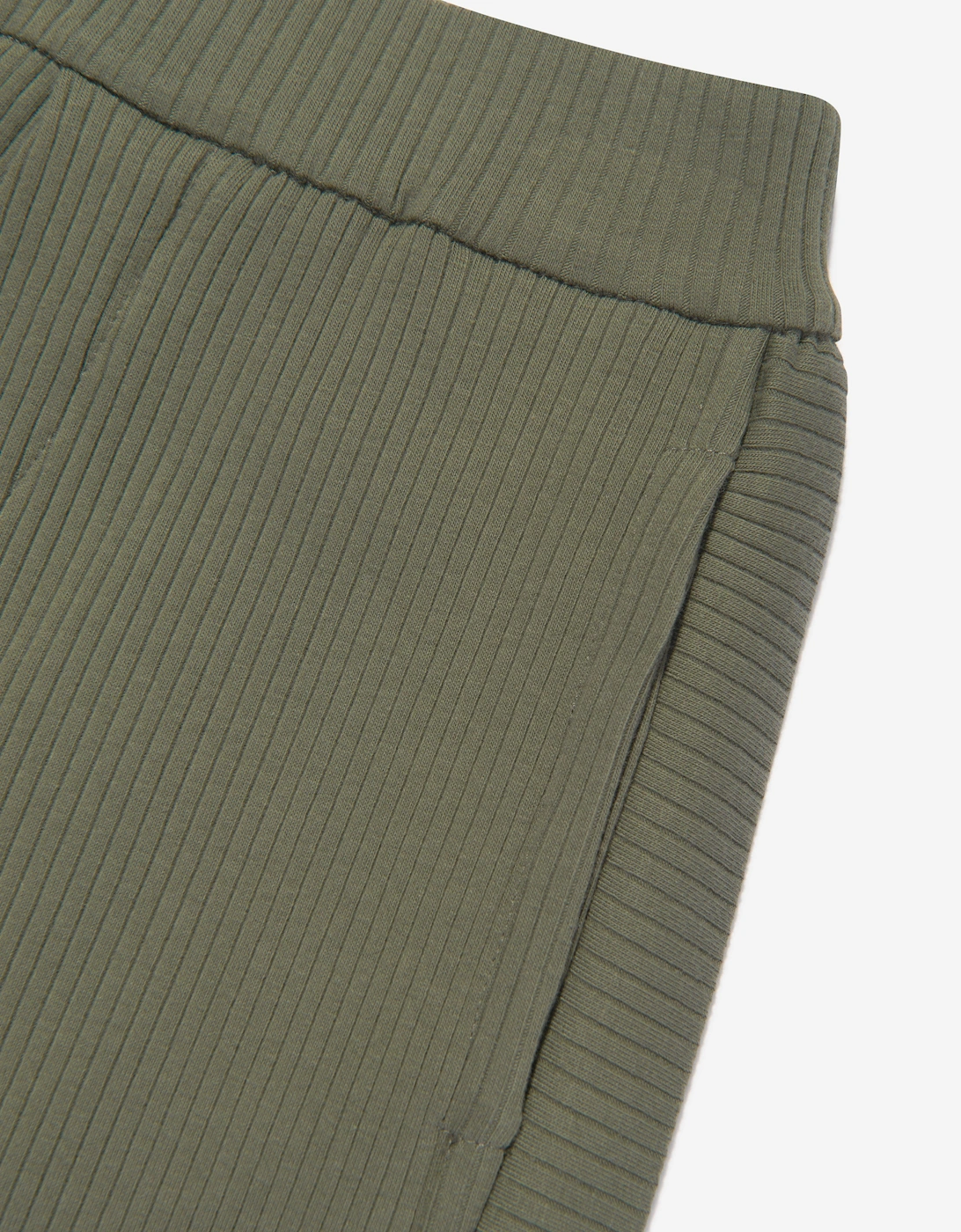 Boys Logo Shorts in Green