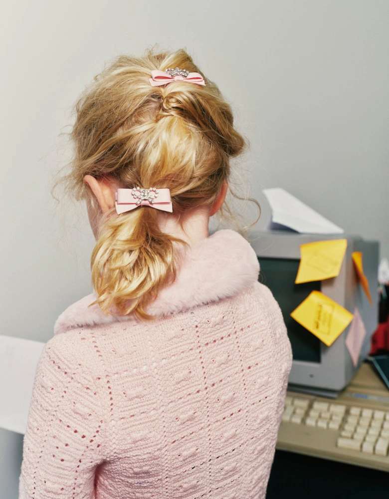 Girls Satin Bow Hairclips in Pink