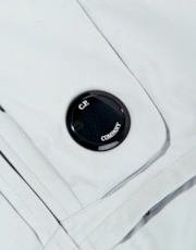Thumbnail 3 of 4
