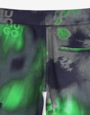 Thumbnail 3 of 4