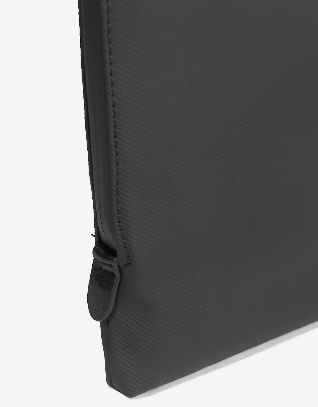 Stellar Laptop Case in Black (38cm)