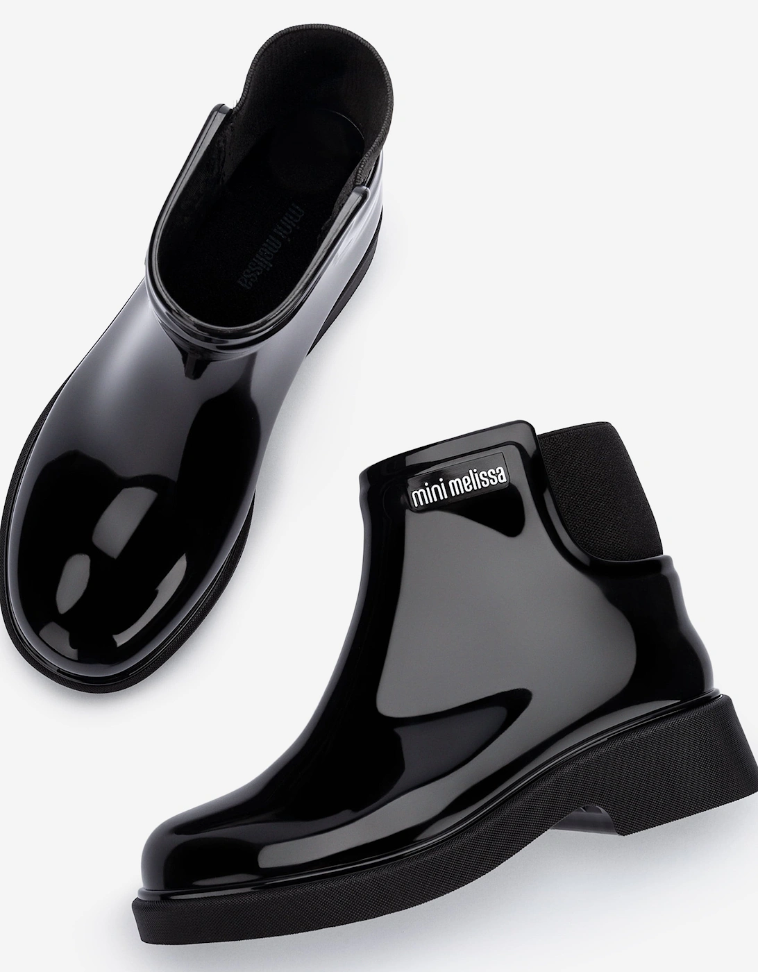 Girls Chelsea Boots in Black