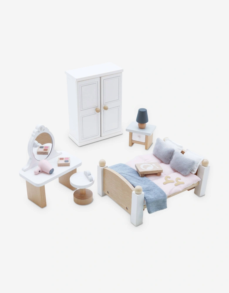 Wooden Dolls House Bedroom-19 Piece (10.5cm x 5.8cm x 14.8cm)