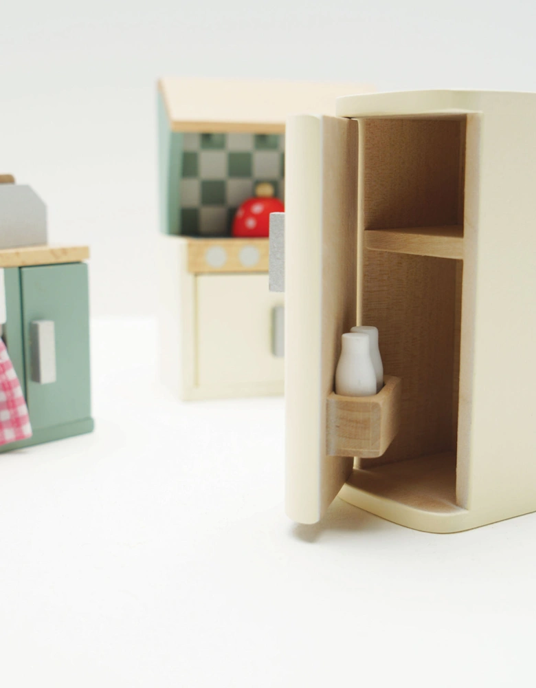 Wooden Dolls House Kitchen Furniture-20 Piece (W:4.06in x D:1.02in x H:5.59in)