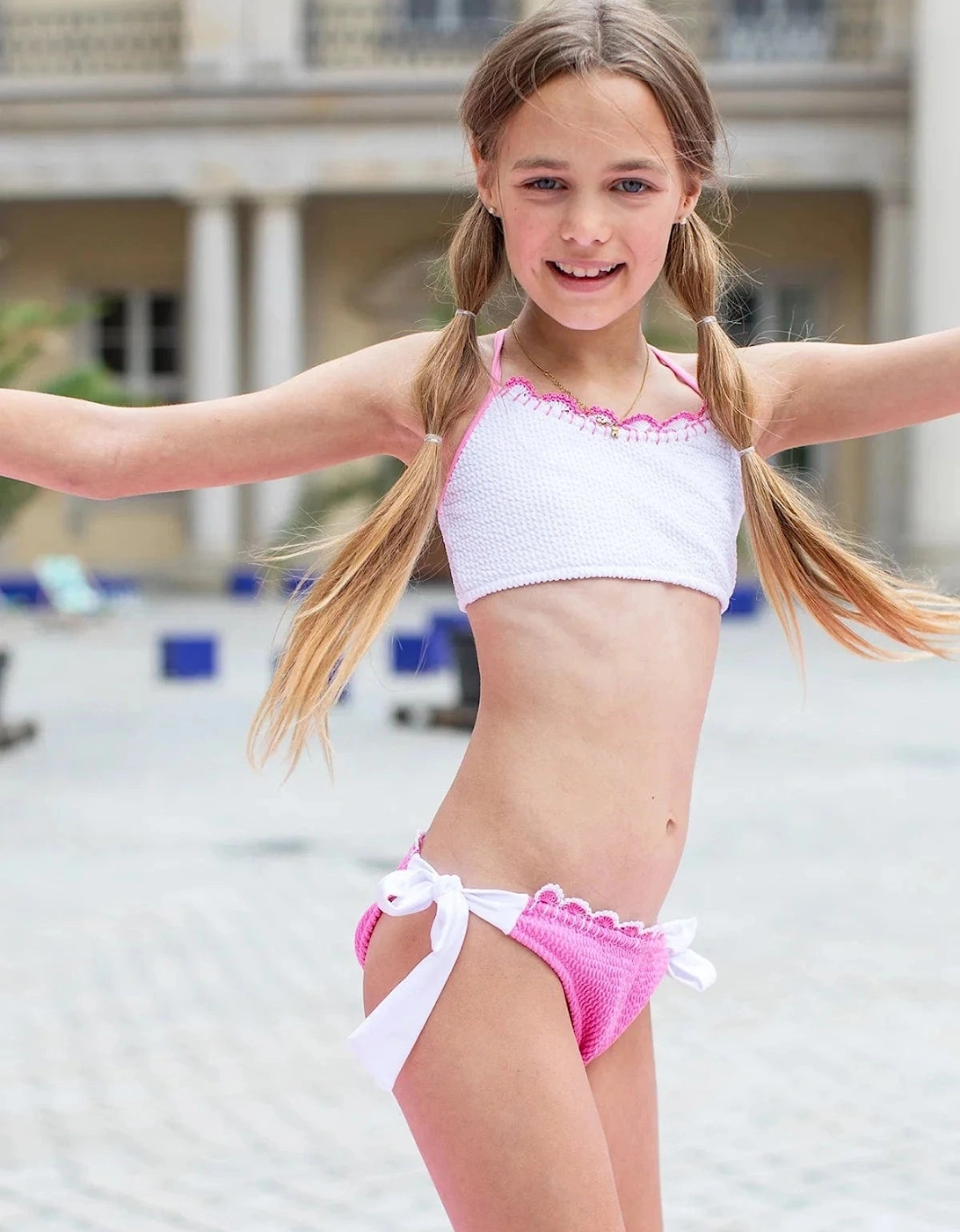 Girls Kinsley Bikini in Pink