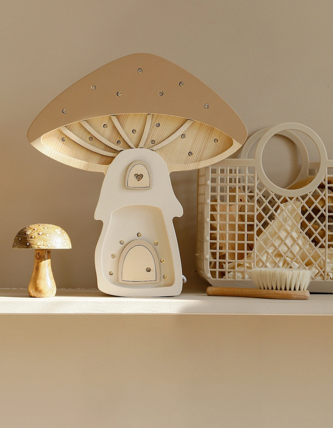 Mushroom Lamp in Beige (31.5x29x5.5 cm)