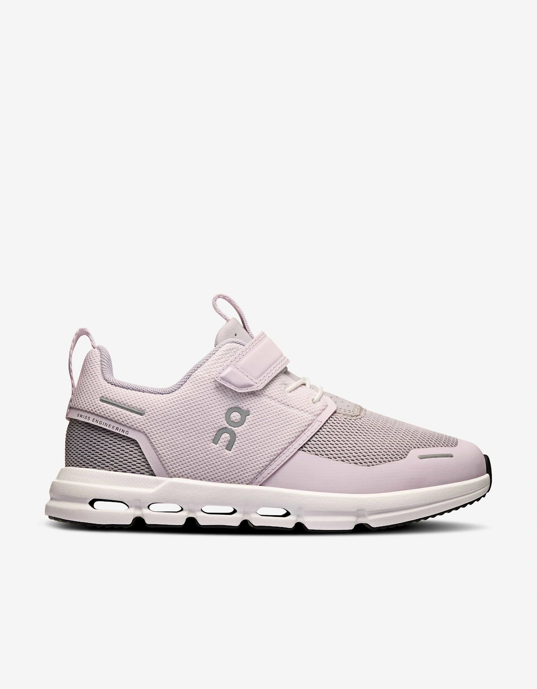 Girl's On Running Girls Cloud Play Trainers in Purple - Size: EU 31.5 uk 13 us 13.5