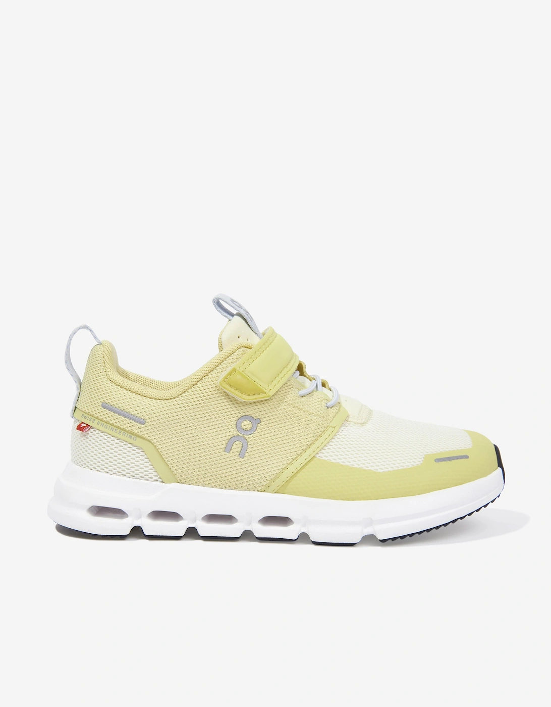 Girl's On Running Girls Cloud Play Trainers in Yellow - Size: EU 33 uk 1 us 1.5
