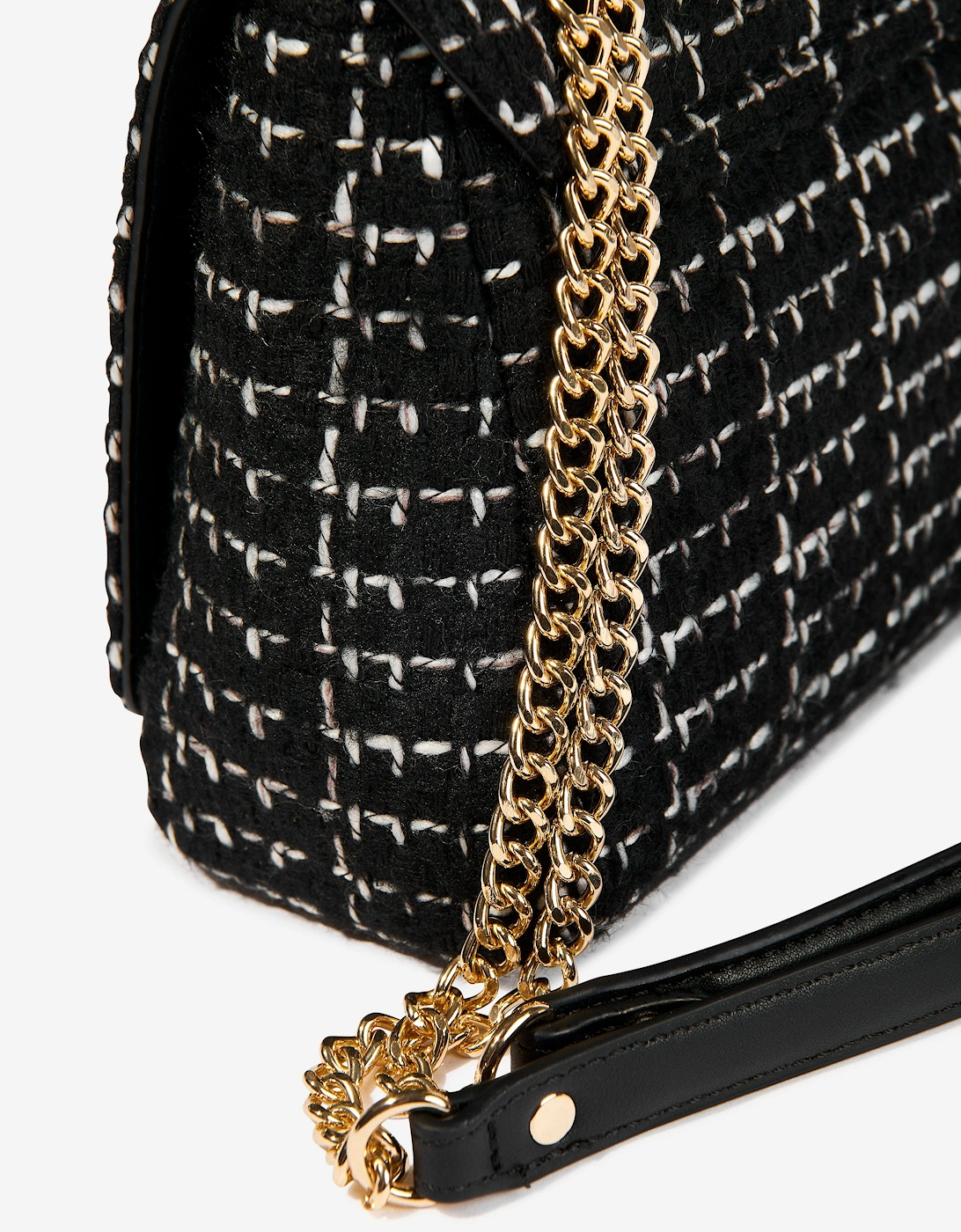 Tweed Flap Bag in Black (25.5cm)