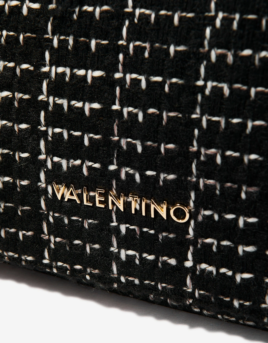 Tweed Flap Bag in Black (25.5cm)