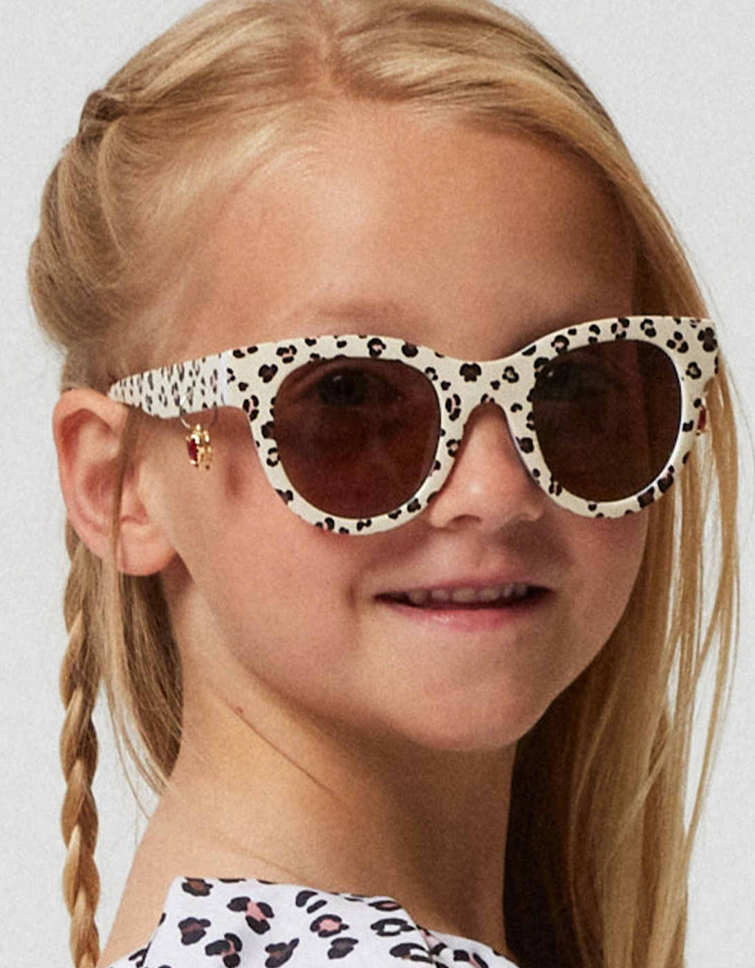 Girls Leopard Sunglasses With Case in Multicolour
