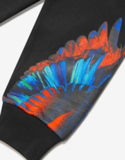 Thumbnail 3 of 3