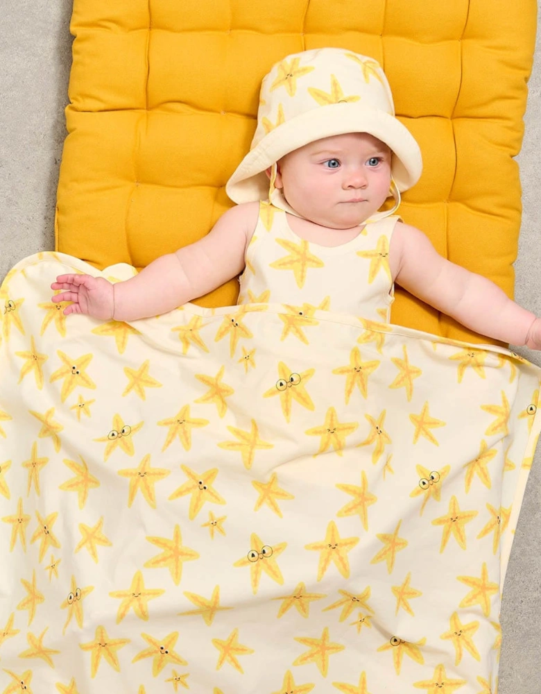 Baby Girls Starfish Shawl in Ivory