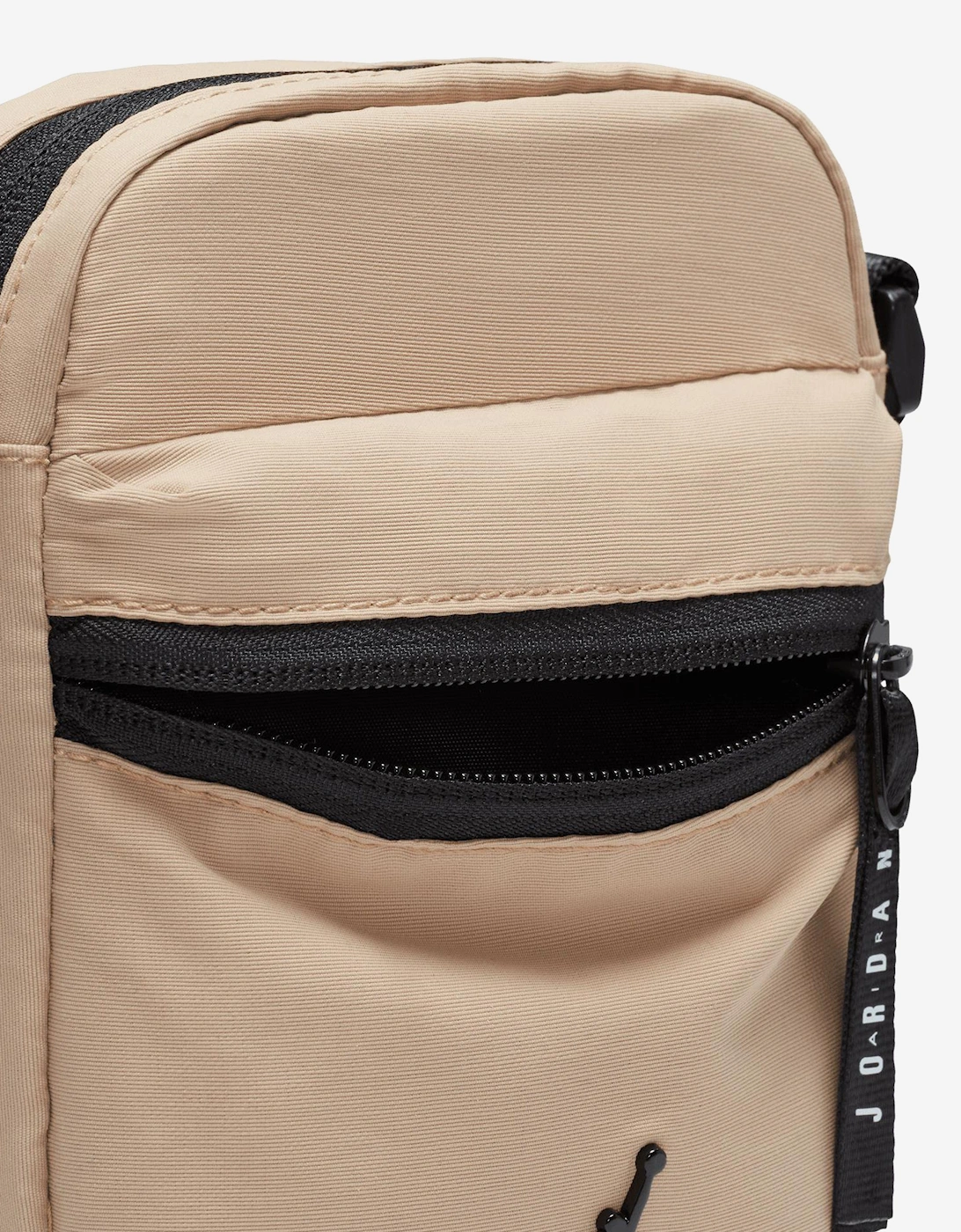 Kids Jan Airborne Crossbody Bag in Beige (18cm)