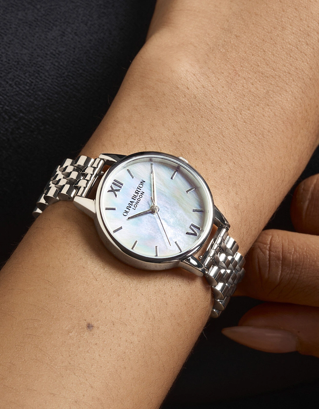 Classic Bracelet Watch in Silver (30mm)