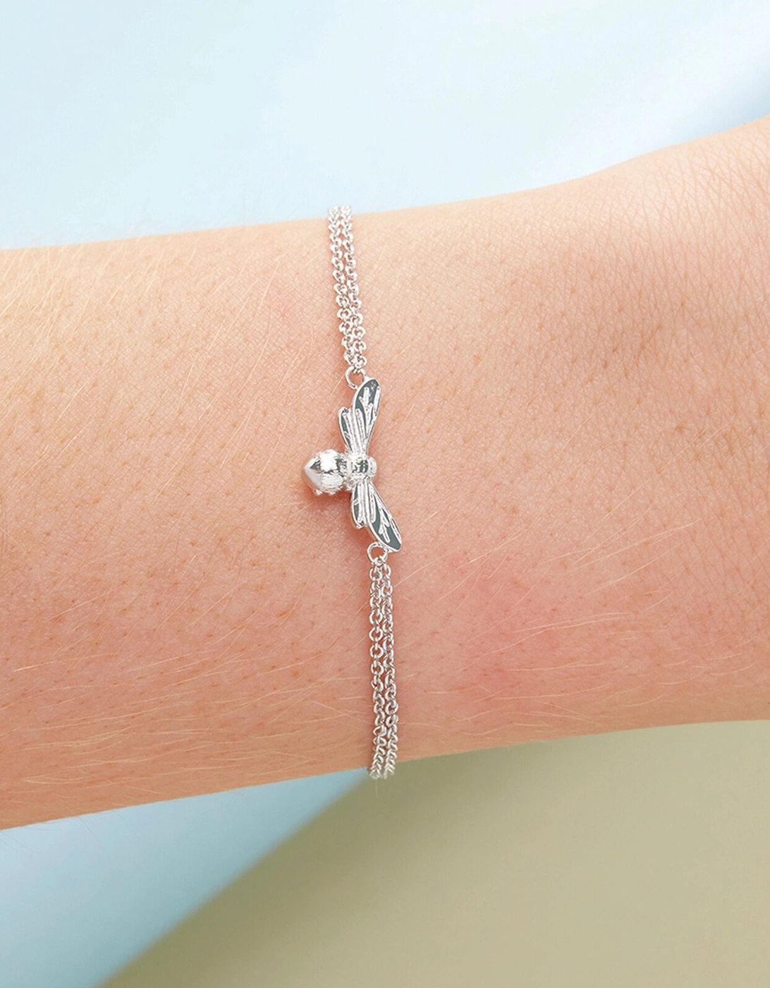 Lucky Bee Bracelet in Silver (20.7cm)