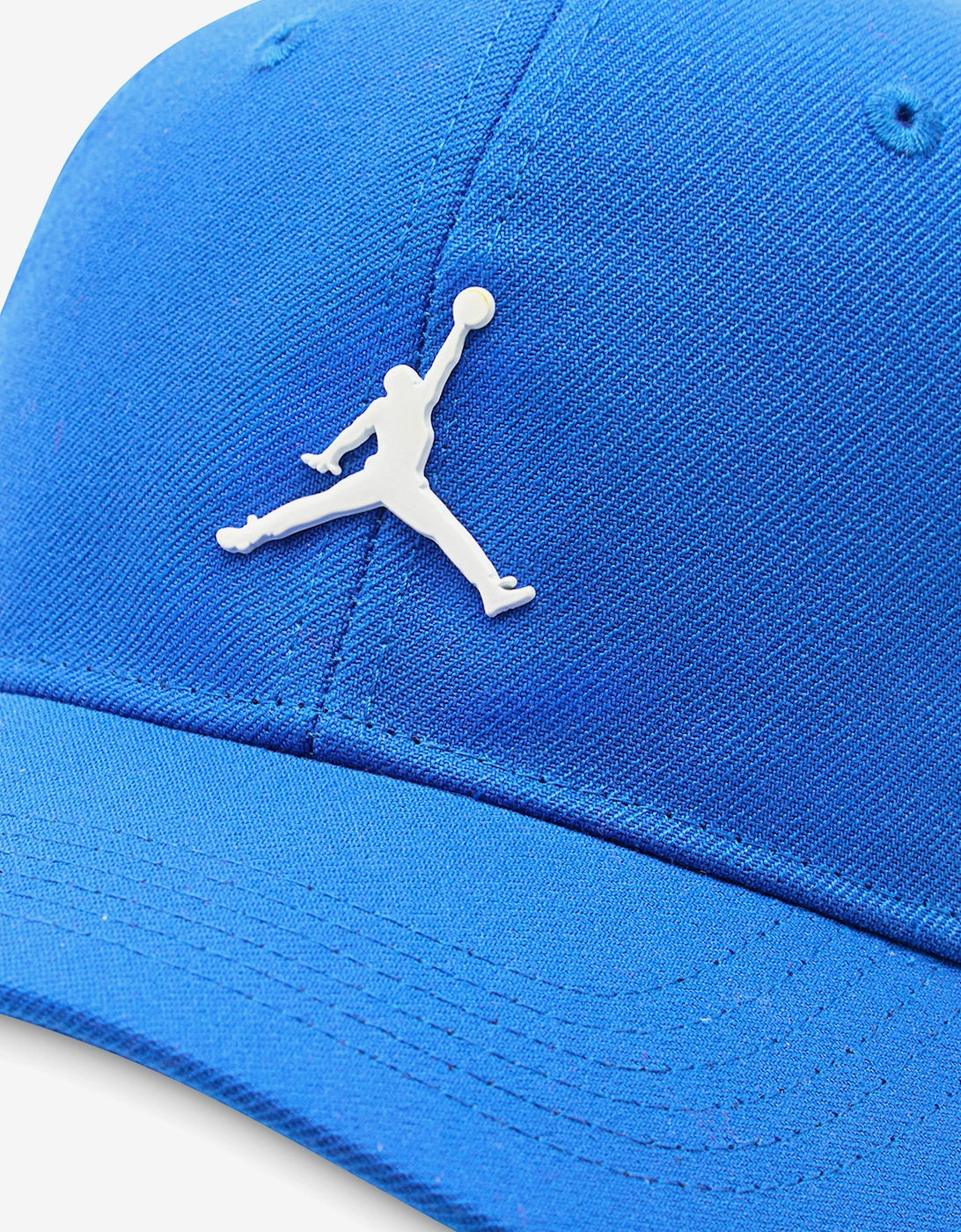 Kids Metal Jumpman Trucker Cap in Blue