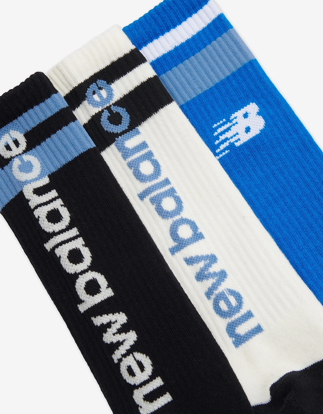 Boys 3 Pack Basketball Socks Set in Multicolour