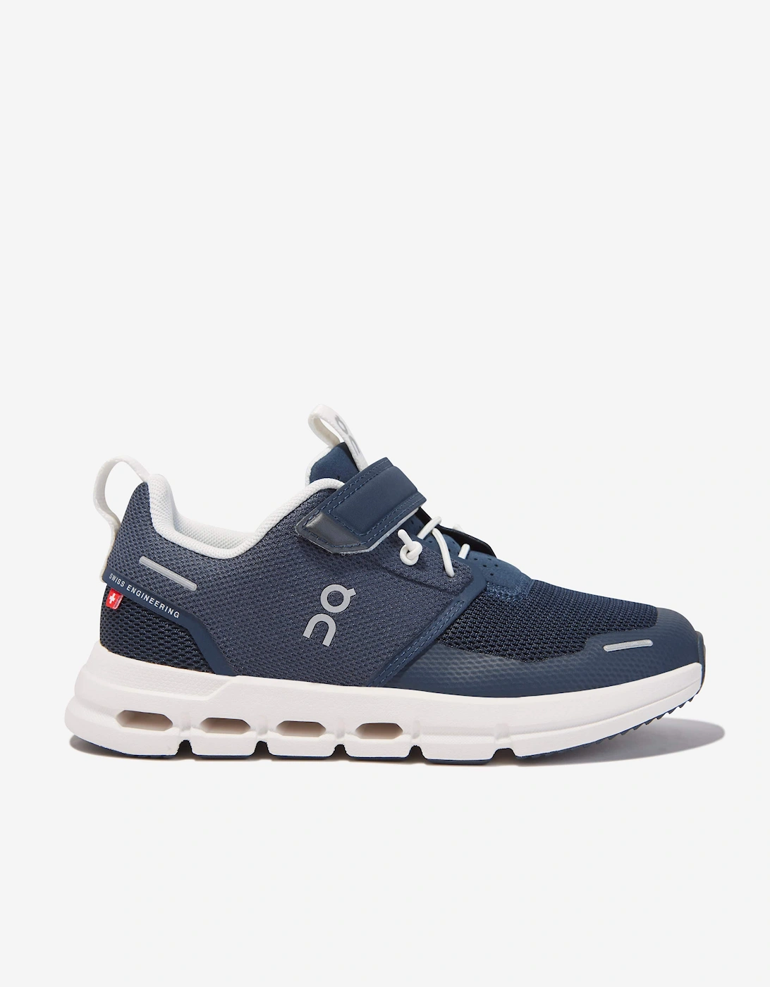 On Unisex Multi Running Cloud Play Trainers  Navy - Size Eu 29 Us 11.5 UK 11 Kids